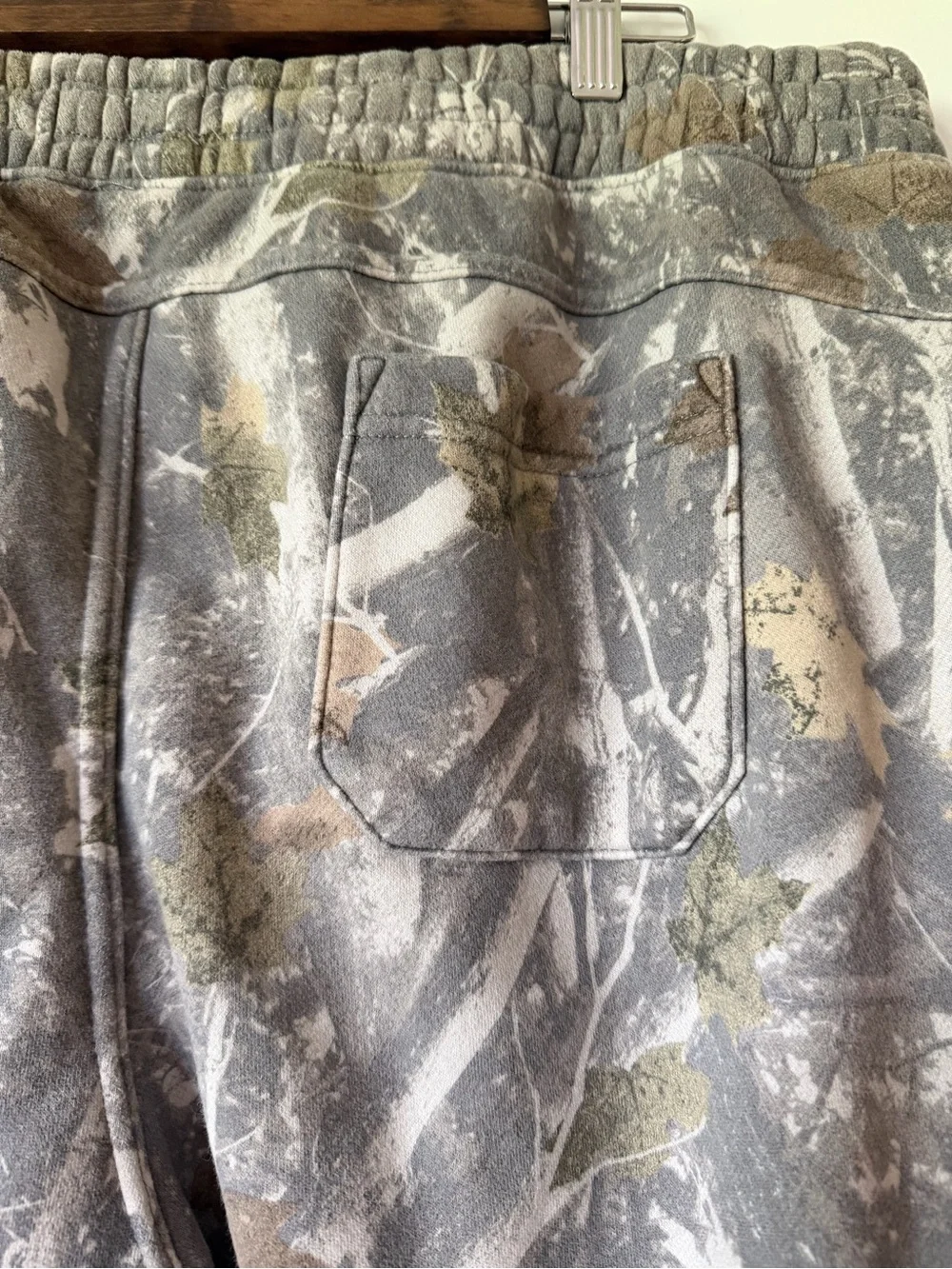 Abercrombie & Fitch Gray Camouflage Jogger Pants with Tan Accents